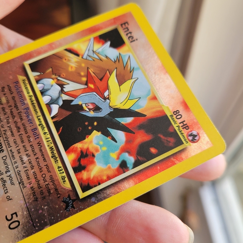 Entei Reverse Holo Promo Pokemon Card Animation - Picture 6 of 6